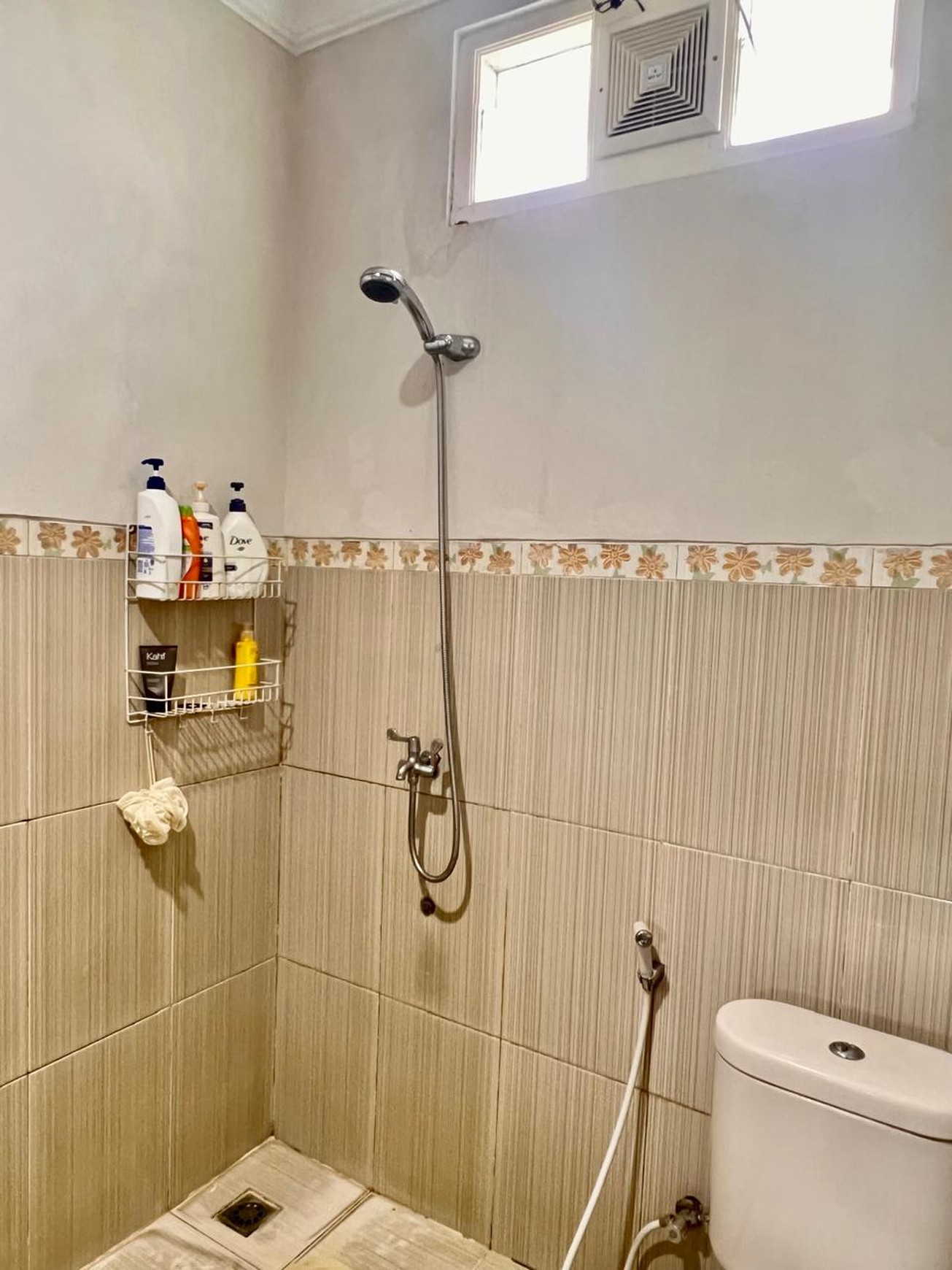 Rumah Bagus Di Jl Camar Cinere Depok Jawa Barat