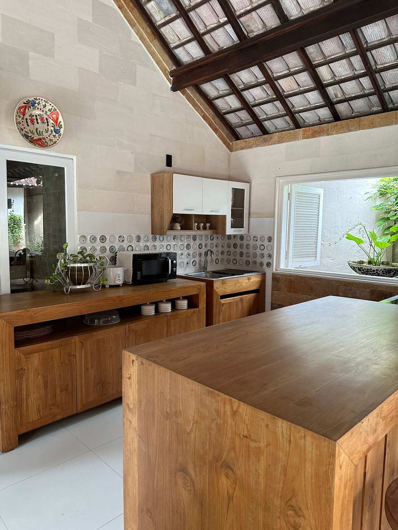 Close to The Beach Villa For Rent in Sanur