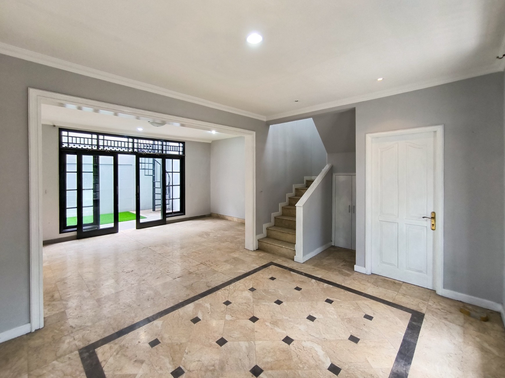 Rumah Bagus,Jalan lebar di Bintaro Jaya 5