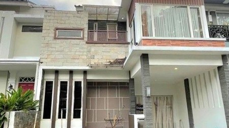 Rumah Murah sdh renov dgn ruang terbuka di Kebayoran Village, Bintaro