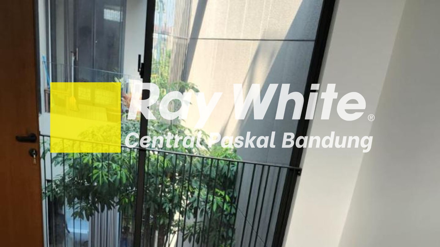 Rumah Mewah Singgasana Pradana Bandung