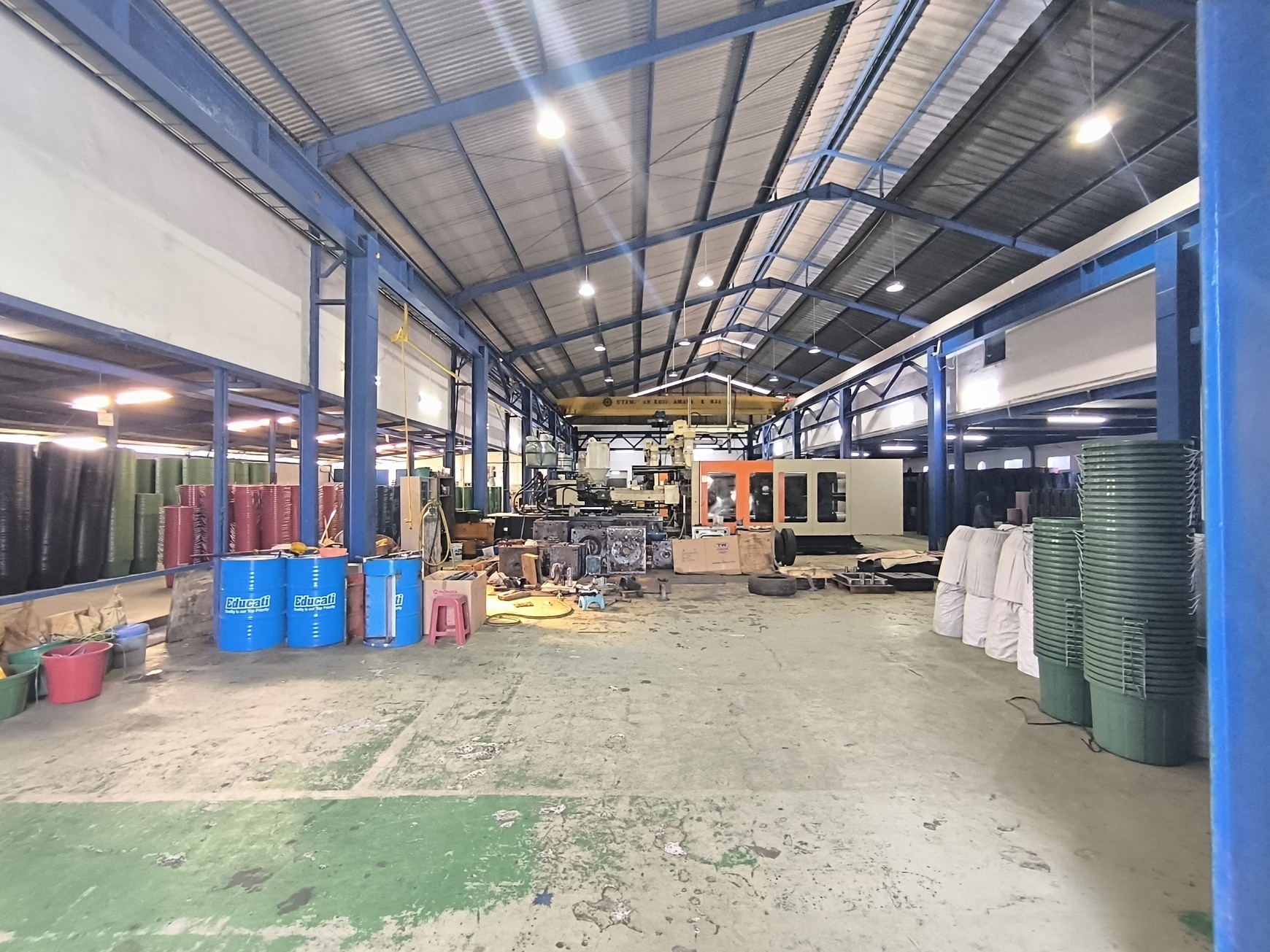 Dijual Workshop / Pabrik Siap Pakai di Jl. Raya Setu, Cibuntu, Cibitung