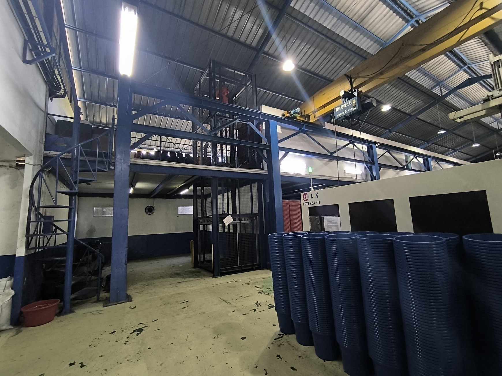 Dijual Workshop / Pabrik Siap Pakai di Jl. Raya Setu, Cibuntu, Cibitung