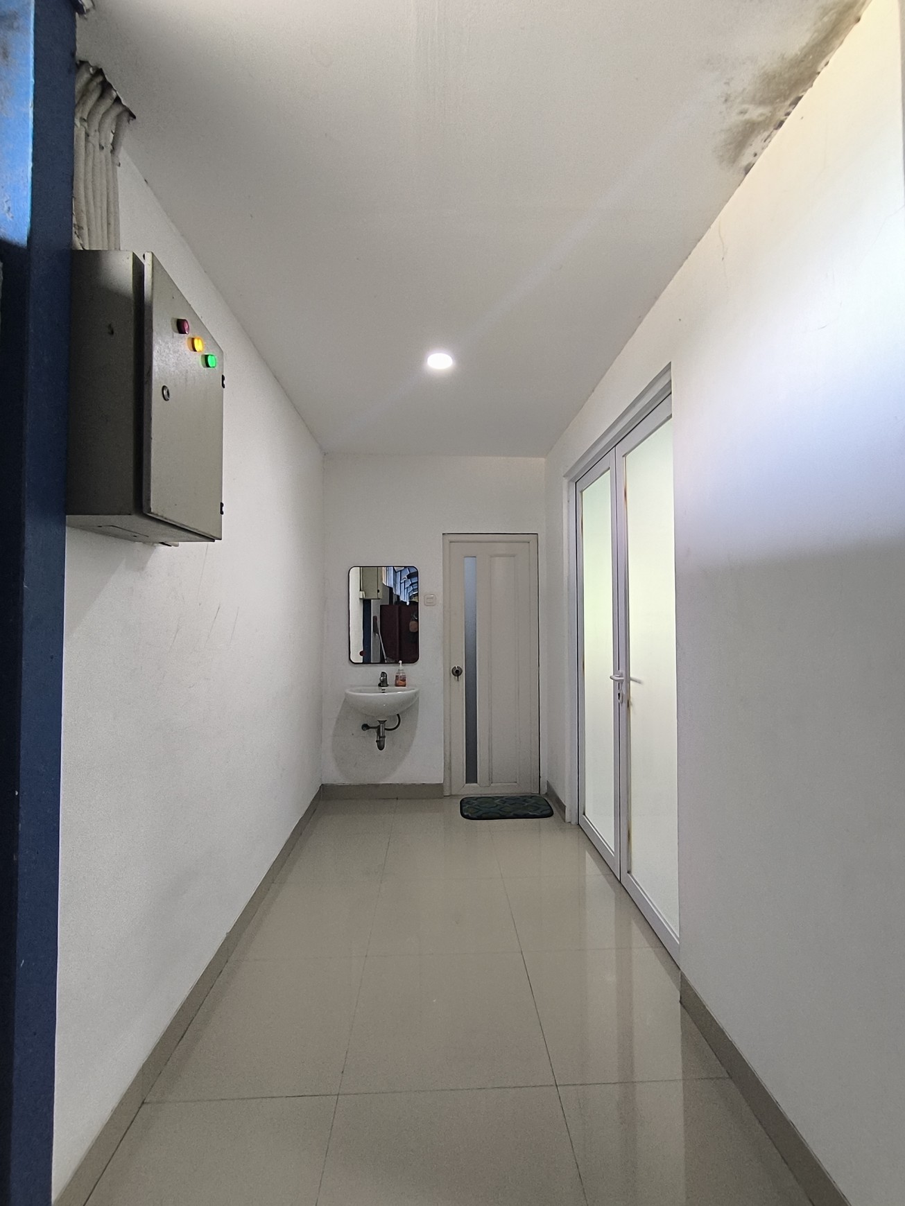 Dijual Workshop / Pabrik Siap Pakai di Jl. Raya Setu, Cibuntu, Cibitung