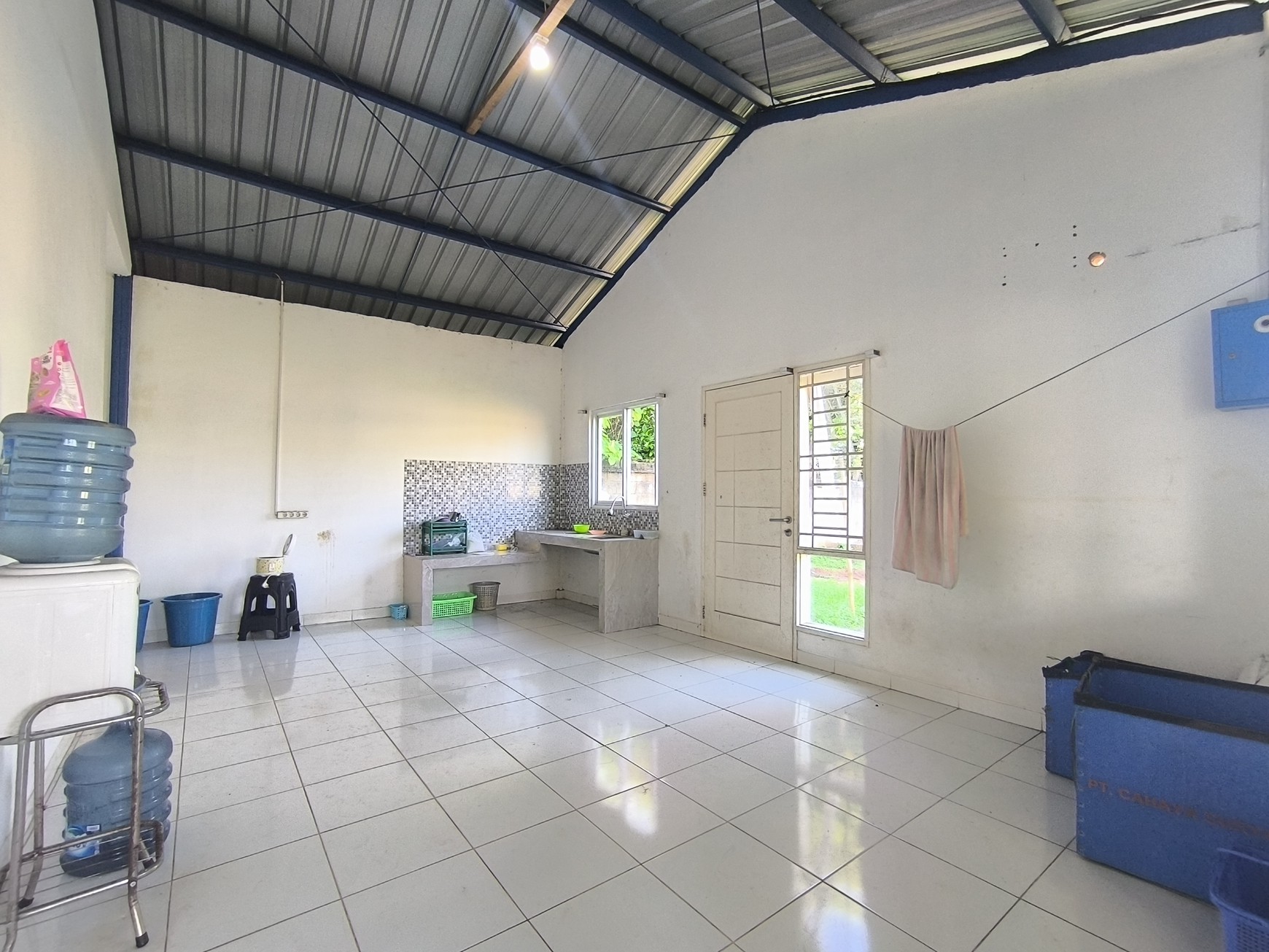 Dijual Workshop / Pabrik Siap Pakai di Jl. Raya Setu, Cibuntu, Cibitung
