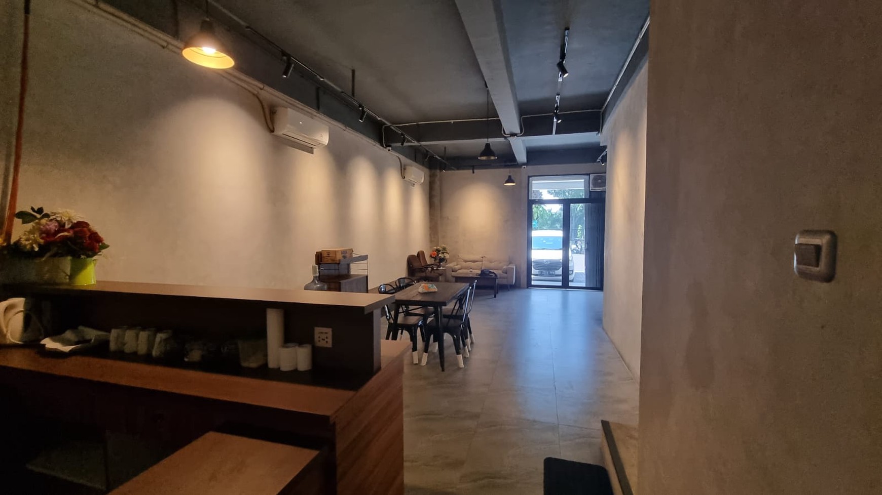 Stock Langka! Ruko Paris Square hadap jalan utama BSD (Jl. Letnan Sutopo)