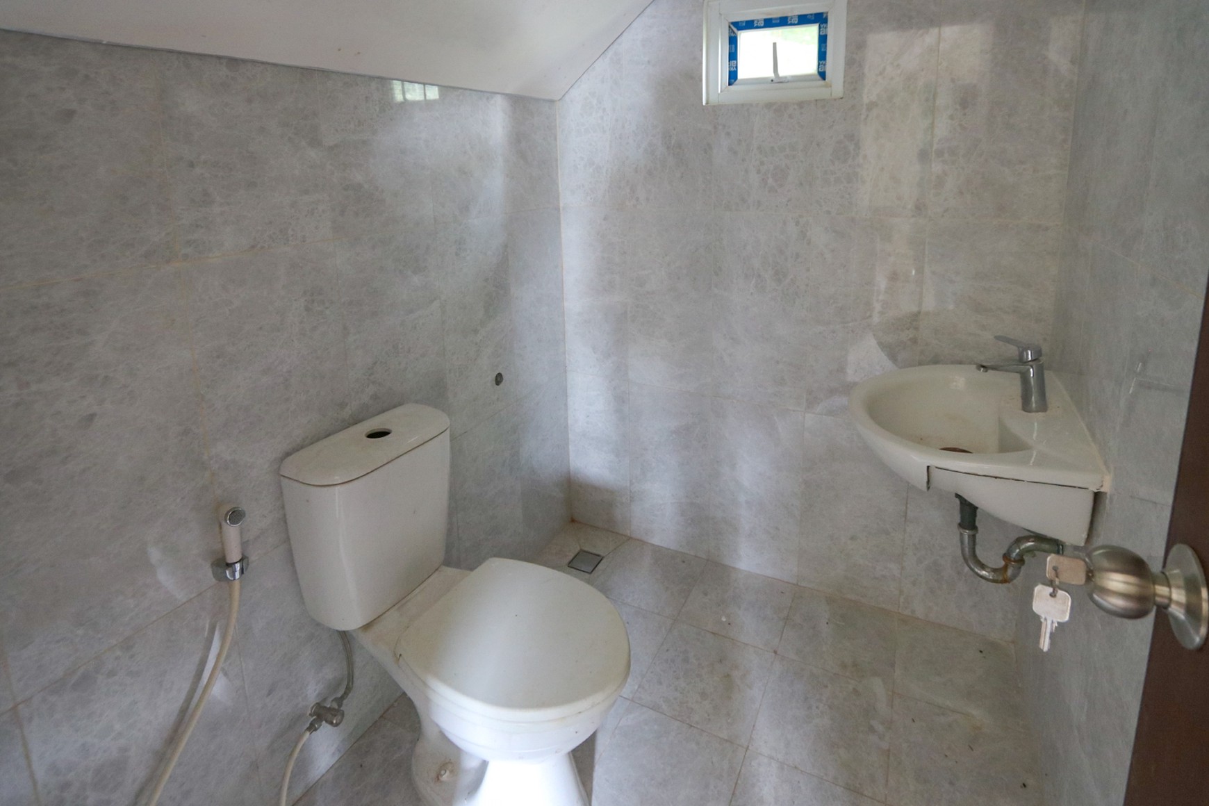 VILLA SIAP HUNI, VIEW TERBAIK DI VILLA MEGA INDAH, MEGA MENDUNG, PUNCAK, AKSES MUDAH DARI SENTUL CITY, BOGOR