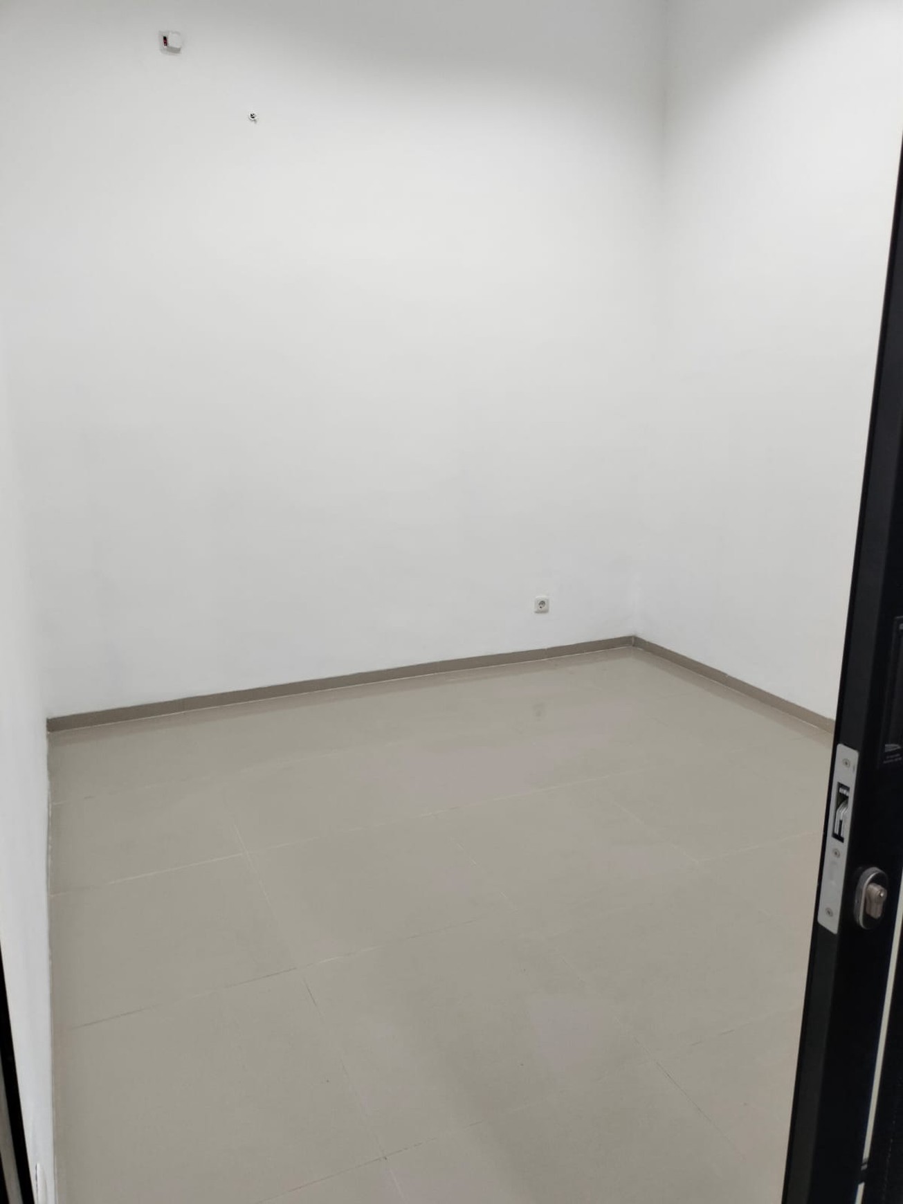 Disewakan Rumah Luas Lokasi Strategis Cocok Untuk Usaha @Buah Batu, Bandung