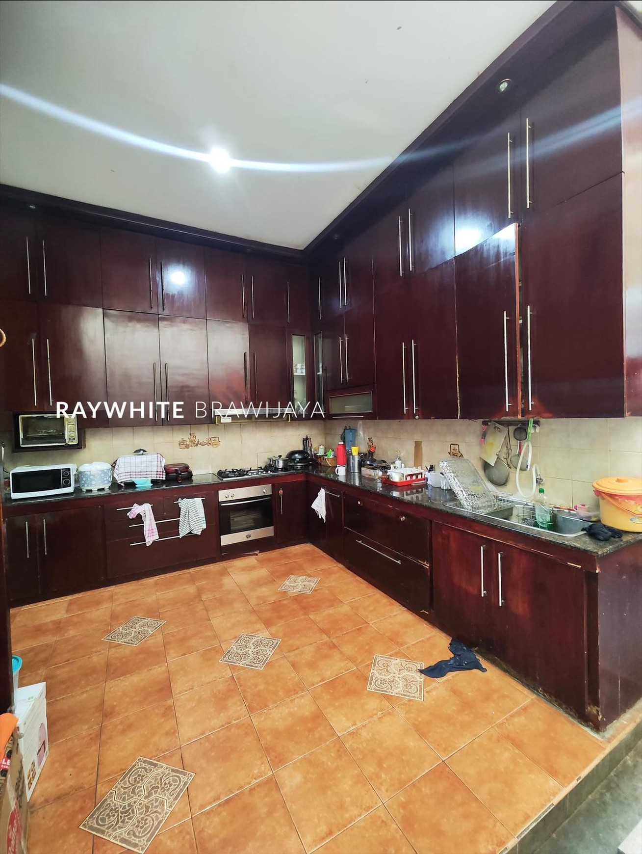 Rumah Dalam Perumahan Nyaman dan Tenang Area Bintaro Rempoa