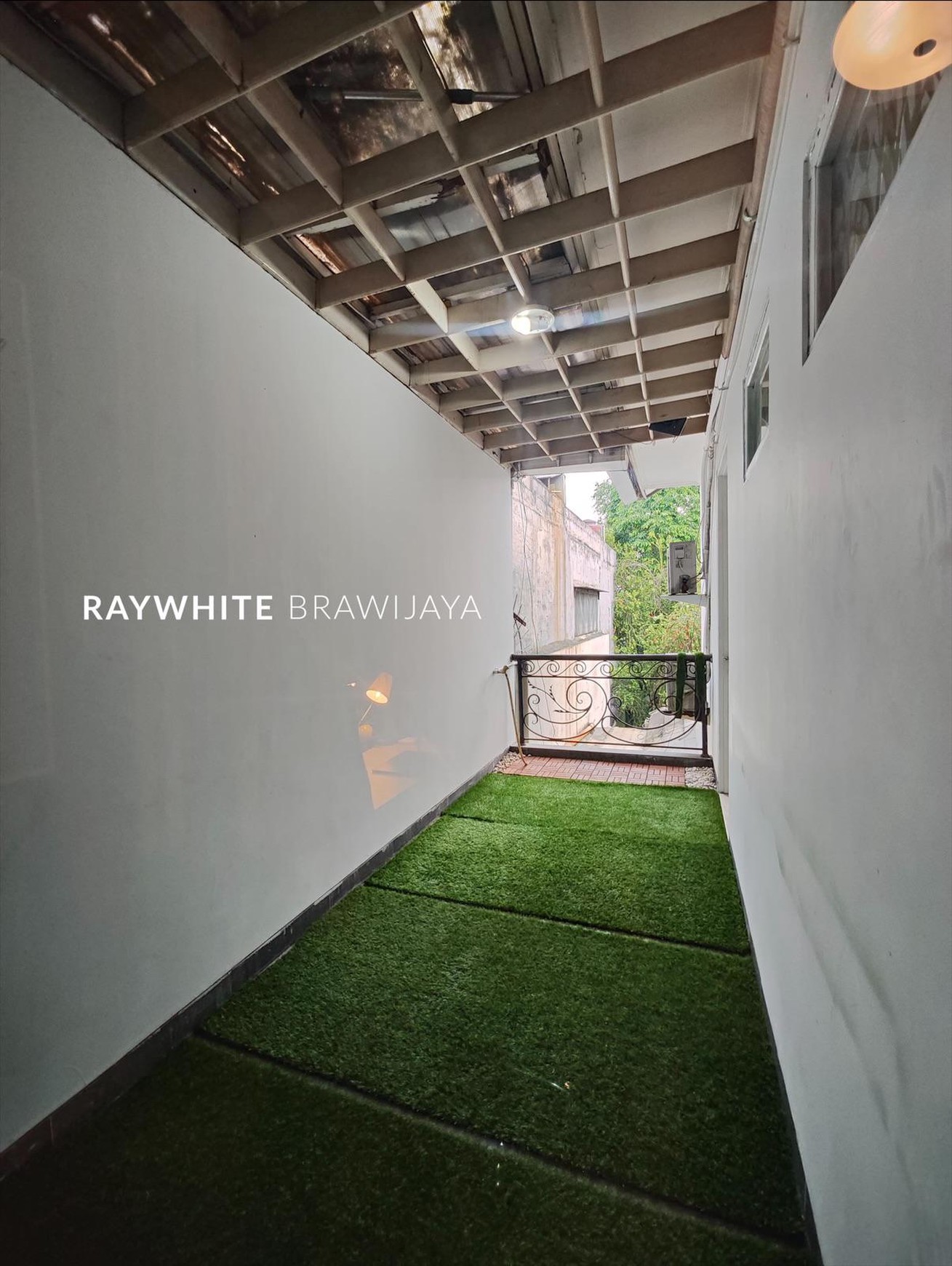 Rumah Dalam Perumahan Nyaman dan Tenang Area Bintaro Rempoa