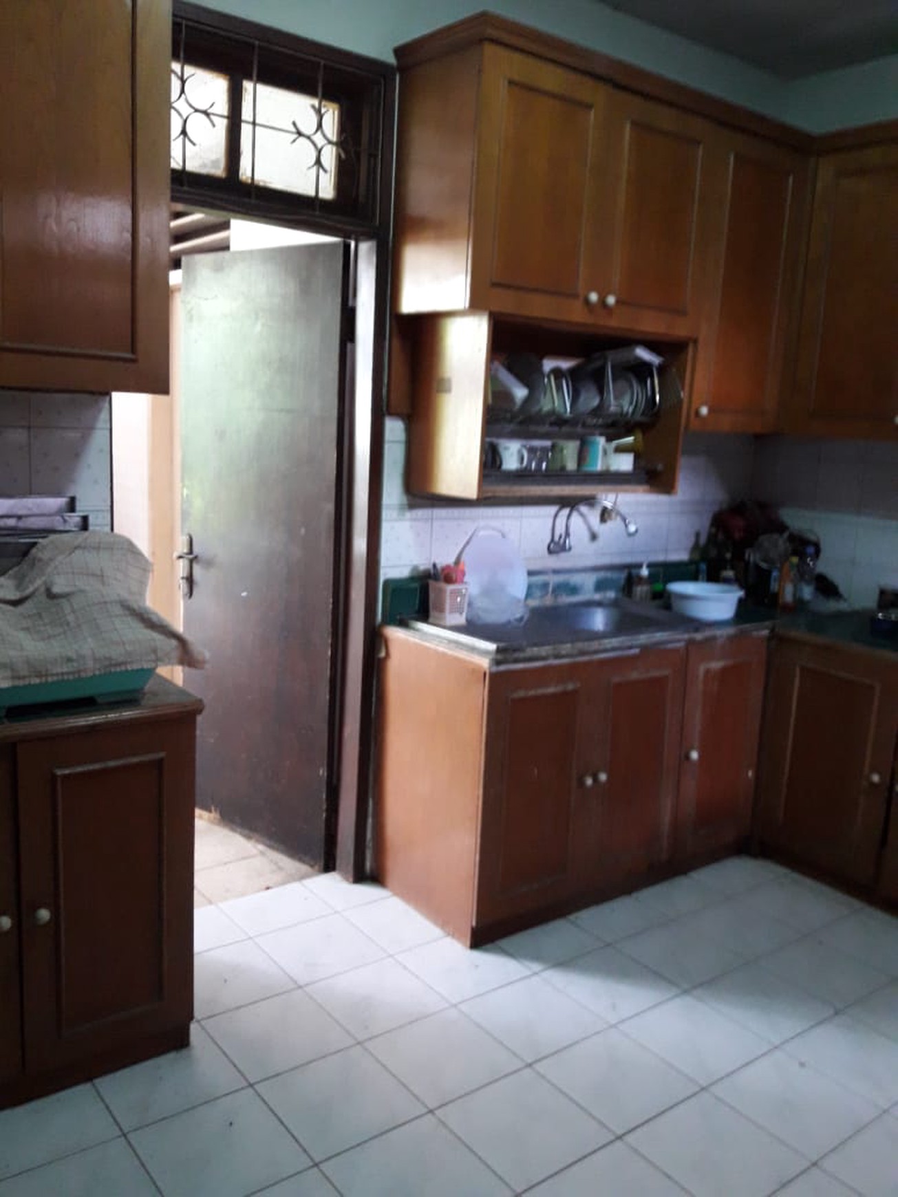 Dijual Cepat Rumah Luas Siap Huni Lokasi Di Darmo Harapan Surabaya