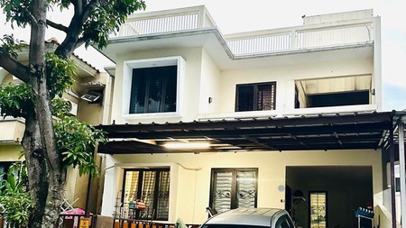 Rumah Saip Huni 3 Lantai di Legenda Wisata Cibubur   