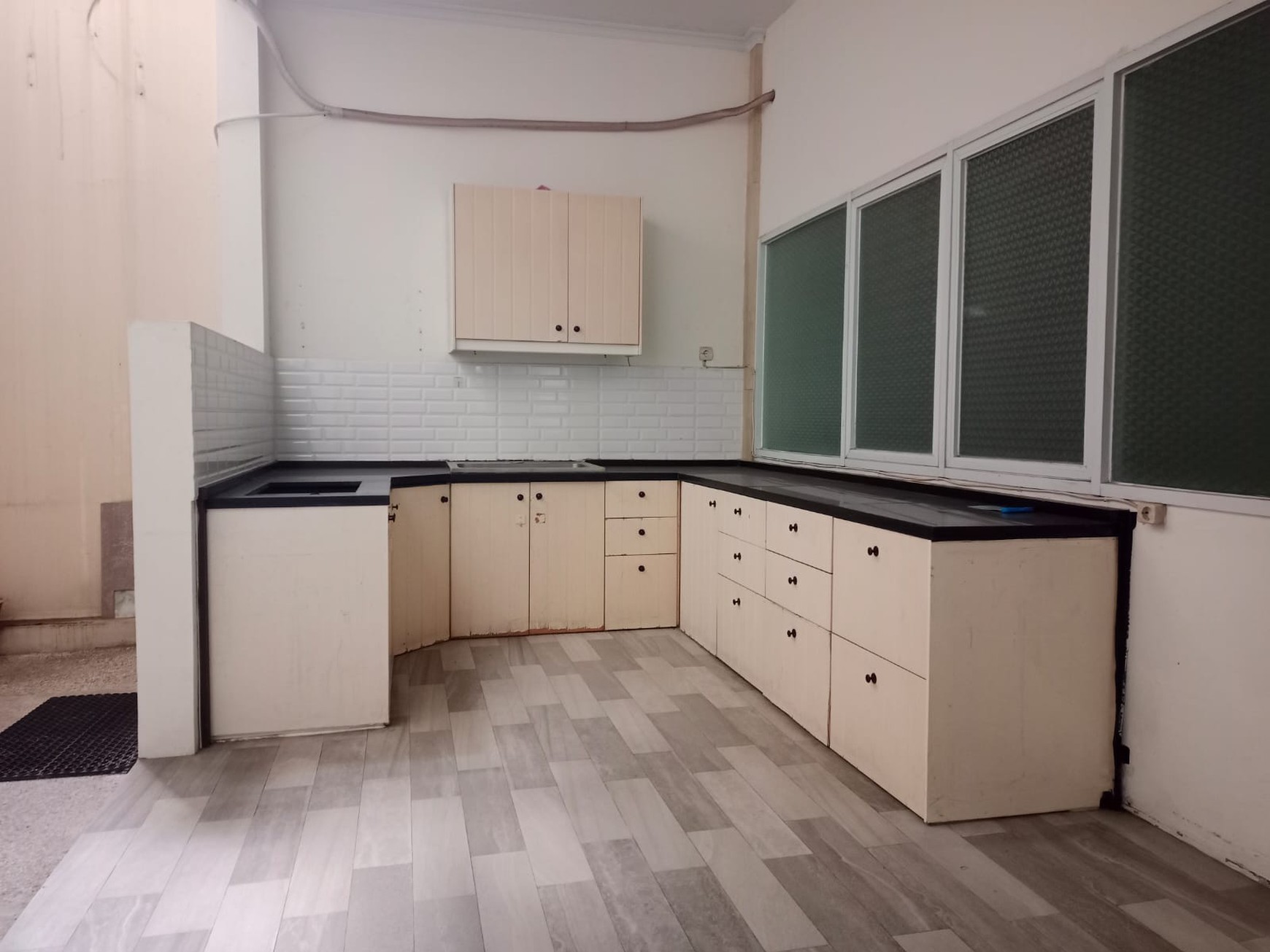 Rumah Saip Huni 3 Lantai di Legenda Wisata Cibubur   