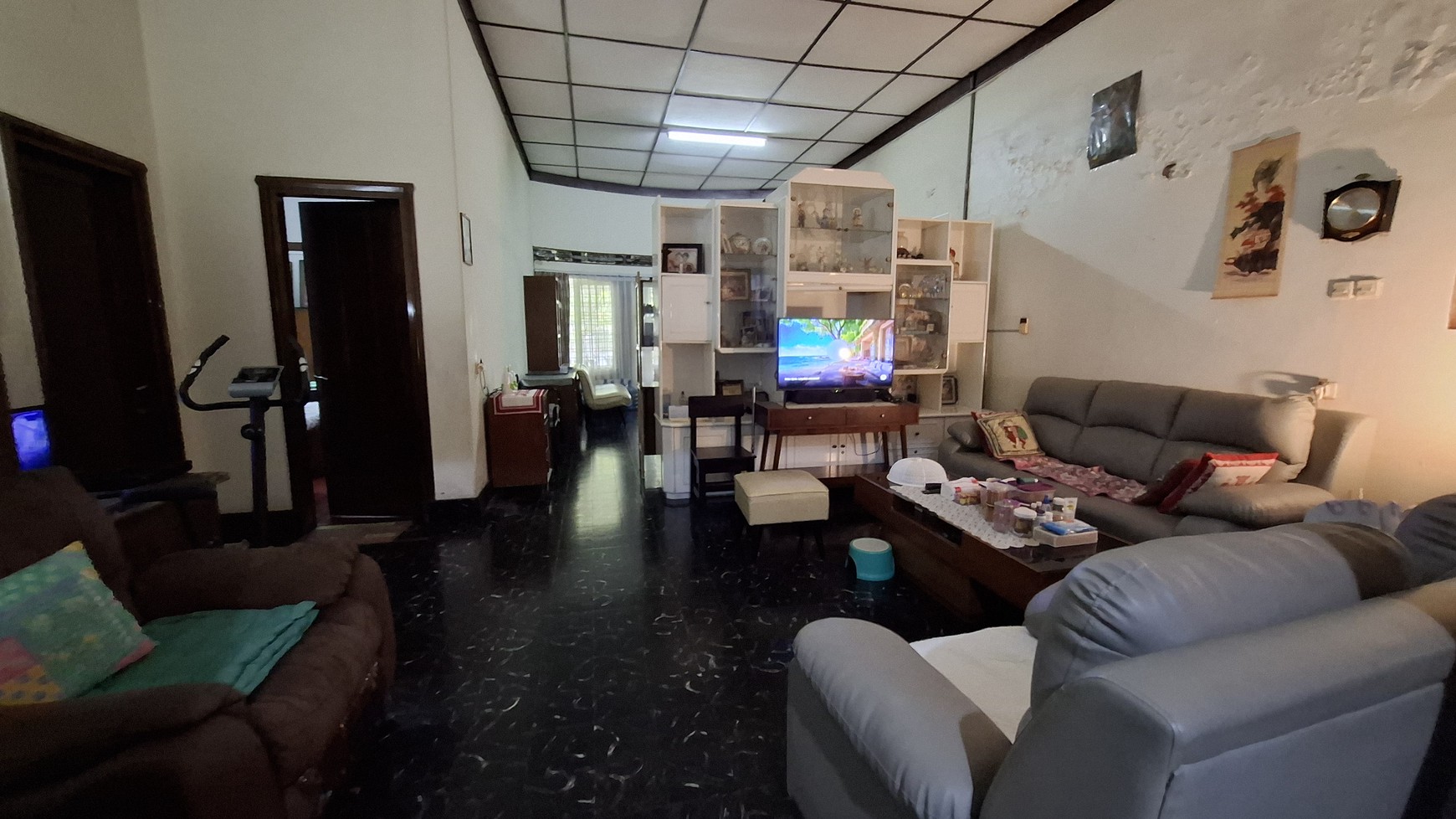 Rumah Lama Sayap Riau Cocok untuk Cafe & Kos Kosan