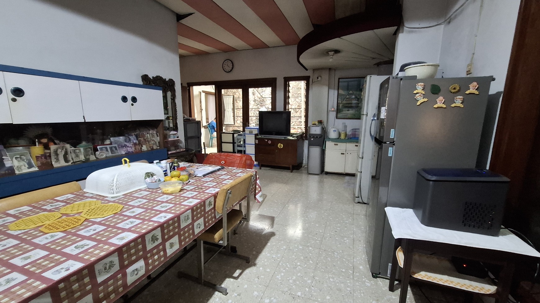 Rumah Lama Sayap Riau Cocok untuk Cafe & Kos Kosan