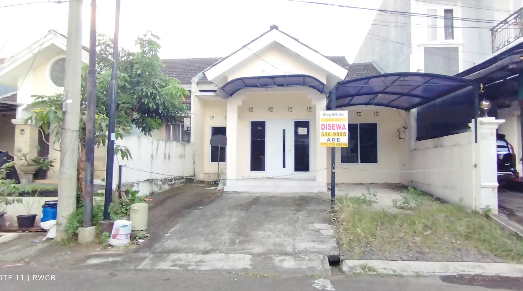 Disewa rumah siap huni serpong city paradise tangerang strategis rapih terawat