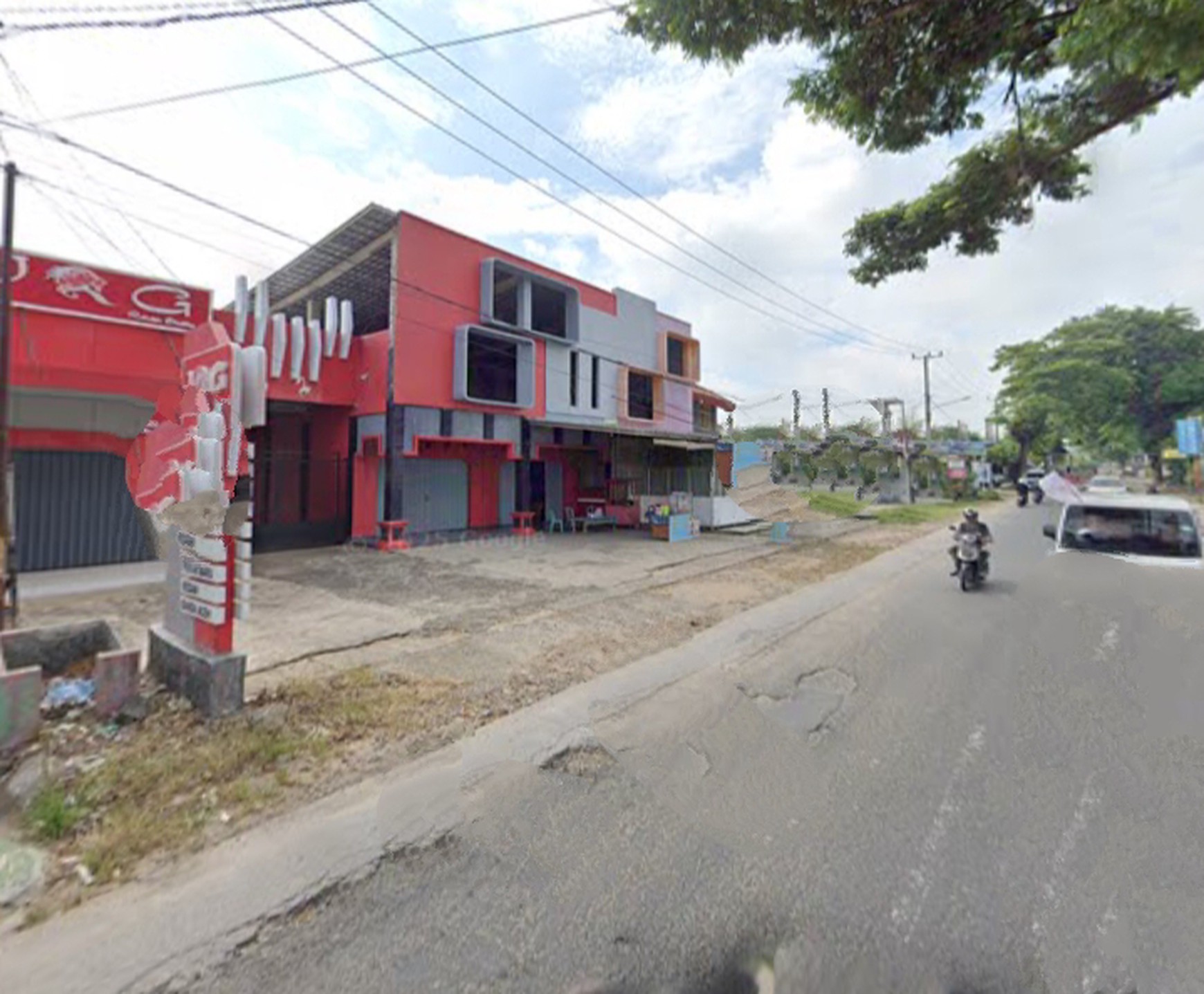 Gudang di Jalan Yos Sudarso Mulyo Jati Kota Metro