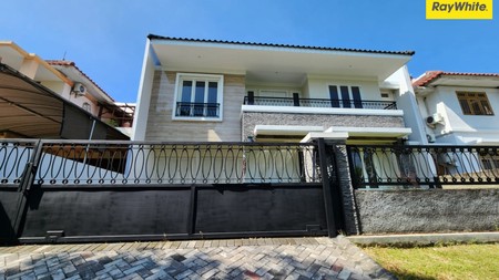 Dijual Rumah SHM di Villa Royal Pakuwon City Surabaya