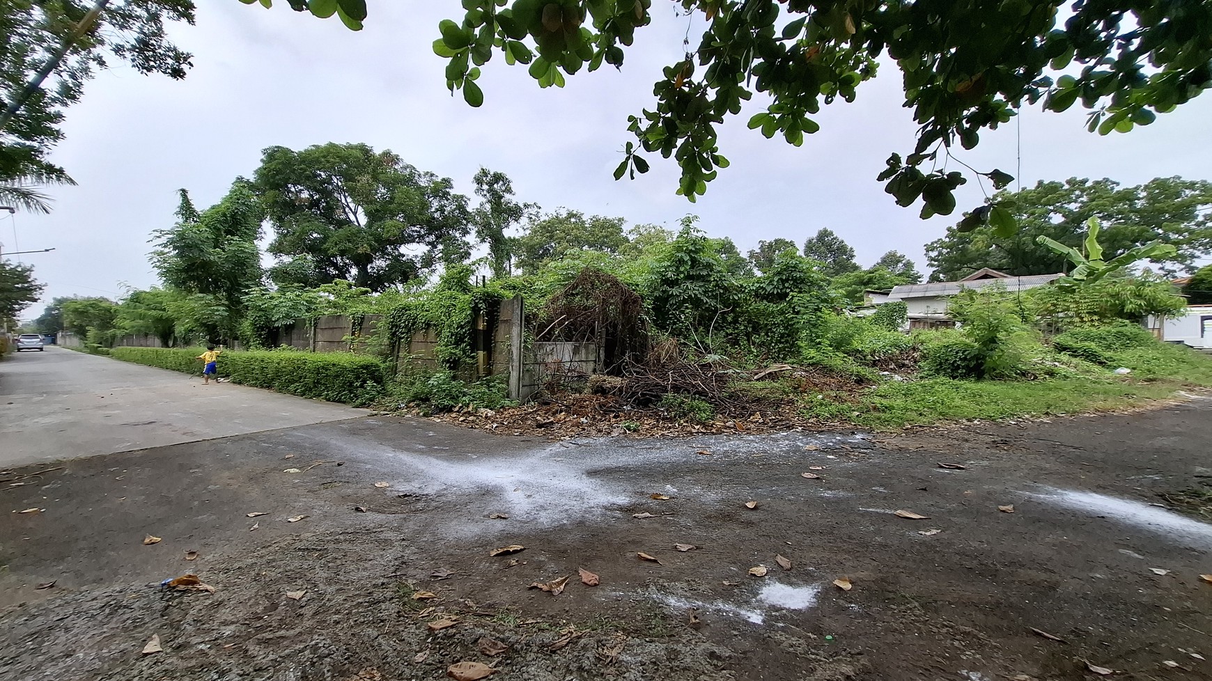 Tanah untuk Gudang Harga Di Bawah NJOP 5 Menit dari Tol Buaran Tangerang
