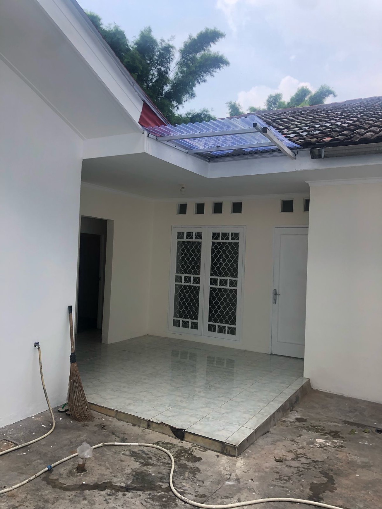Rumah Renovasi di Nusa Loka BSD