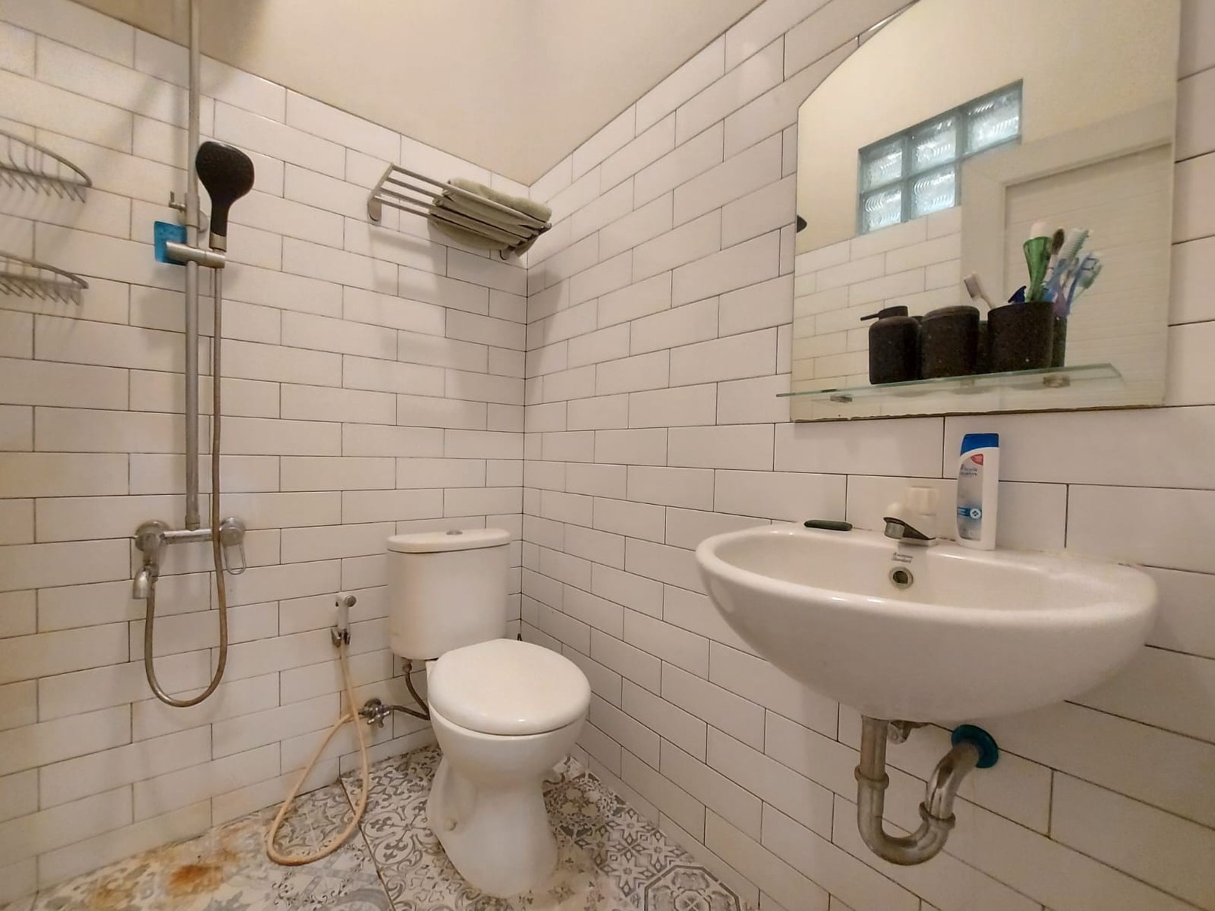 Cinere gandul rumah 4 kamar dalam cluster jalan utama