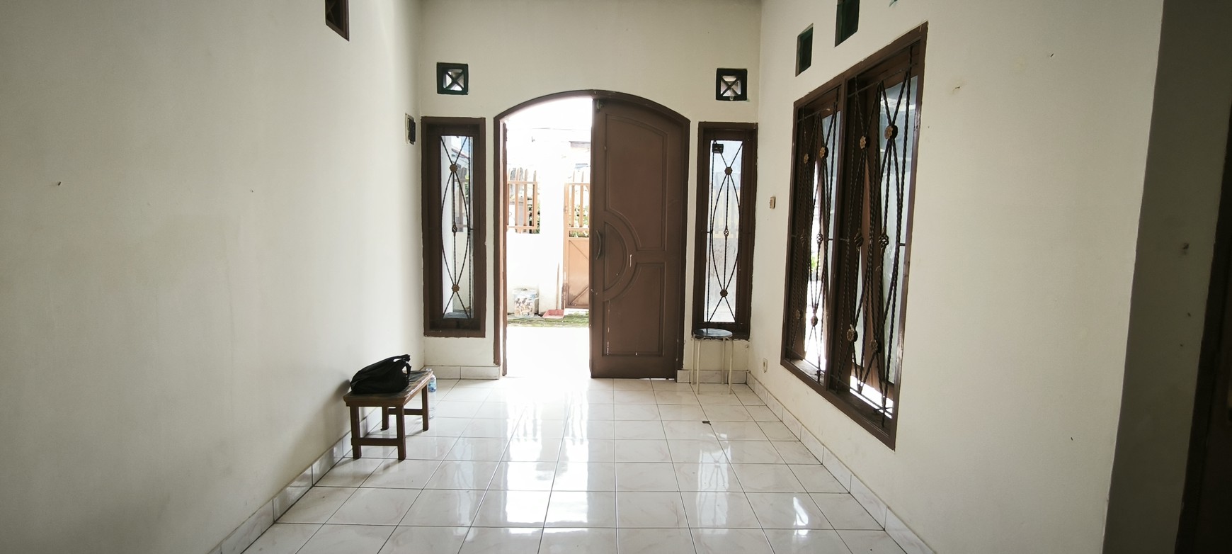 Rumah Hitung Tanah Bonus Kontrakan 13 Pintu Lokasi Strategis di Karet Kuningan