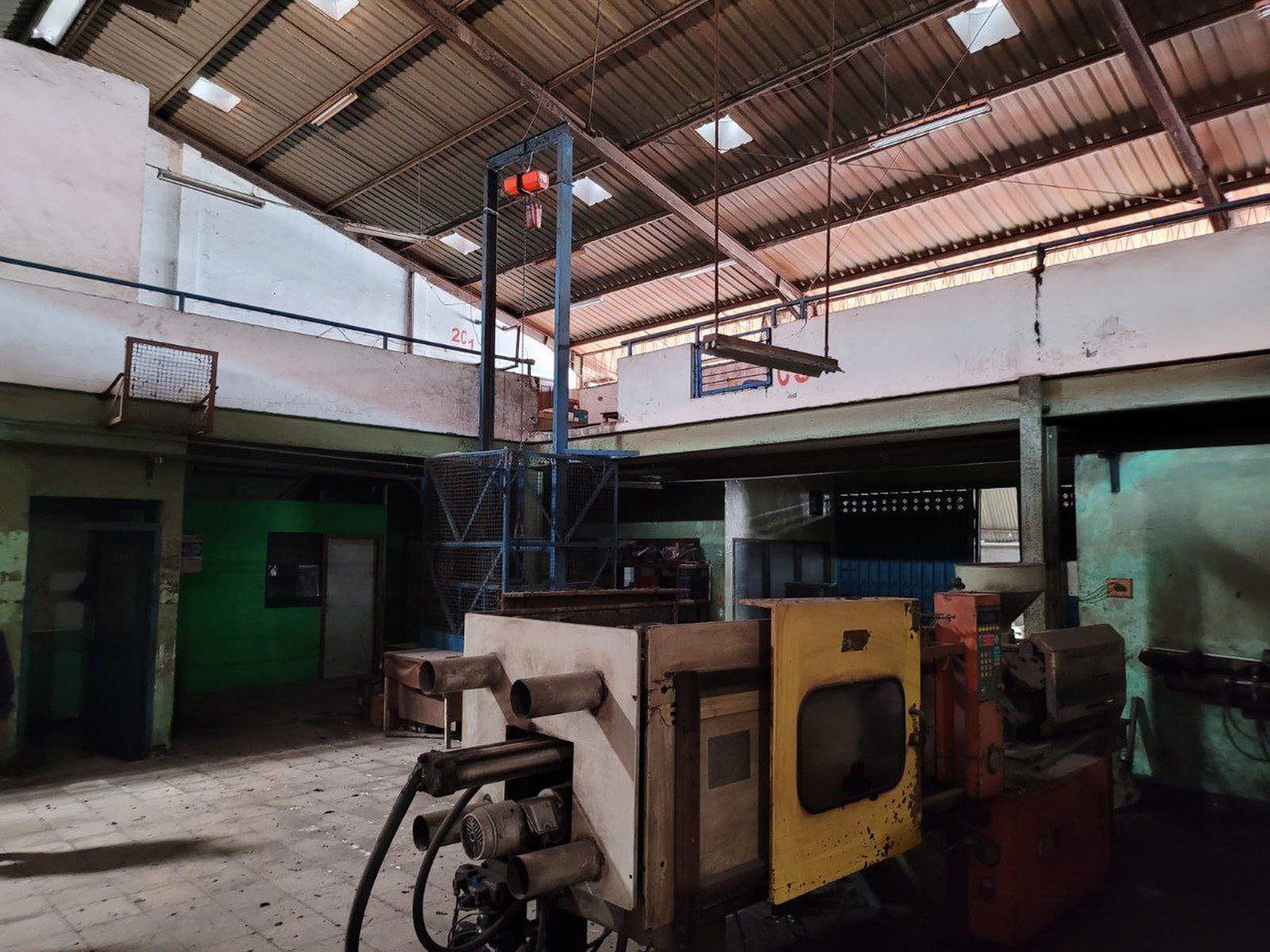 Dijual atau Disewakan Gudang Ex Pabrik Di Jl. Berbek Industri, Waru, Sidoarjo