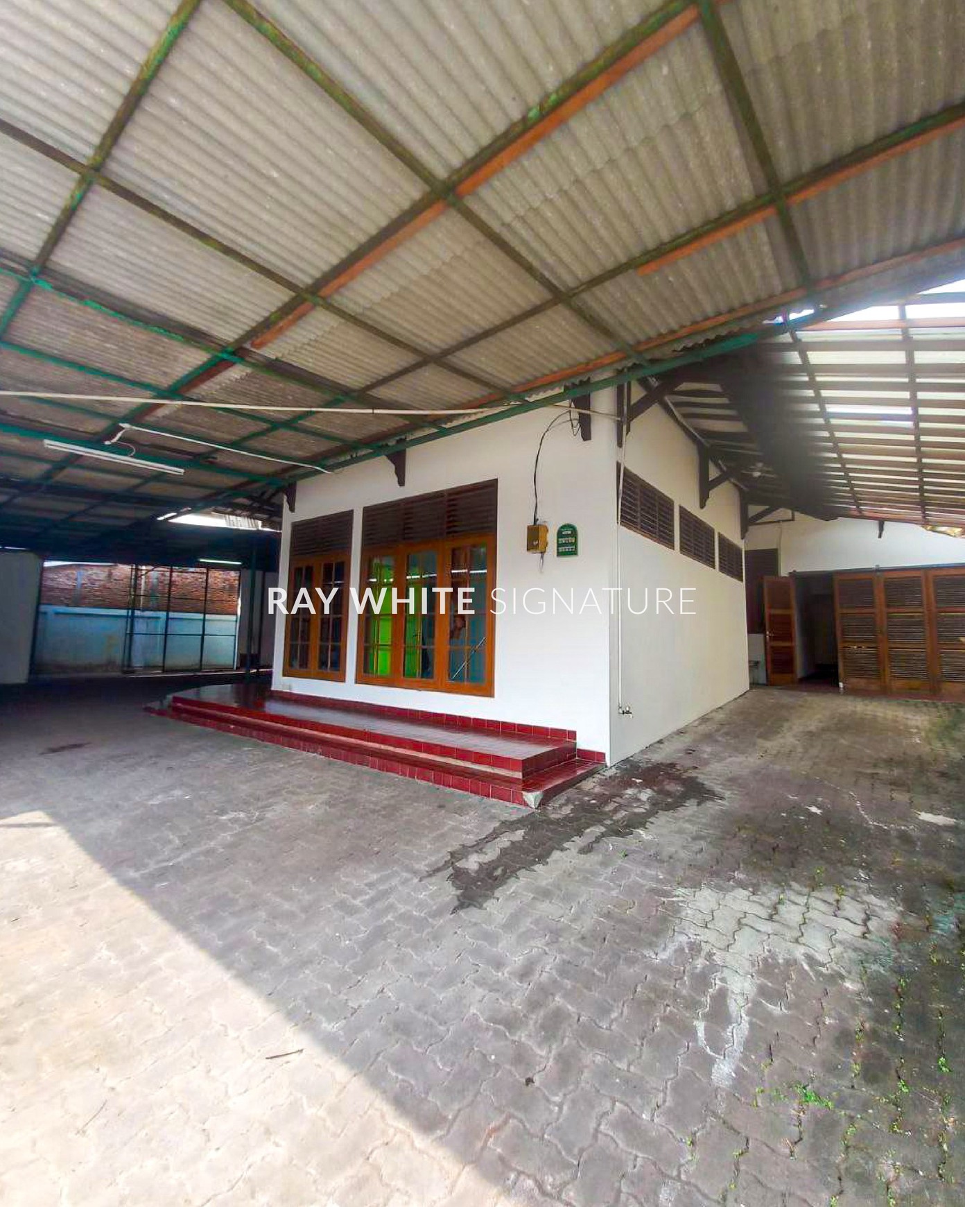 Dijual Rumah Cocok Untuk Usaha di Jl. Damai Cipete