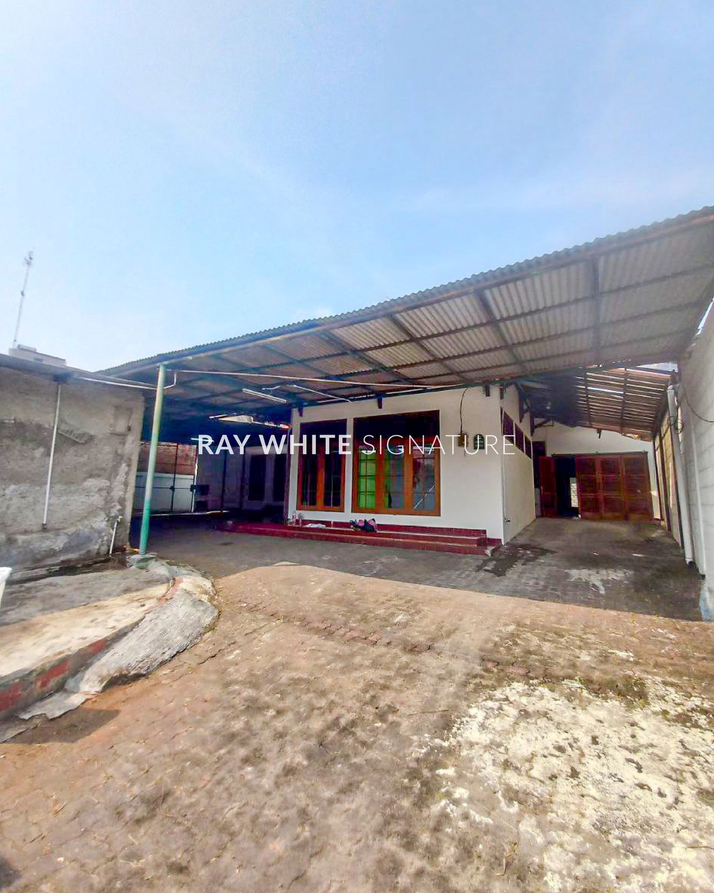 Dijual Rumah Cocok Untuk Usaha di Jl. Damai Cipete
