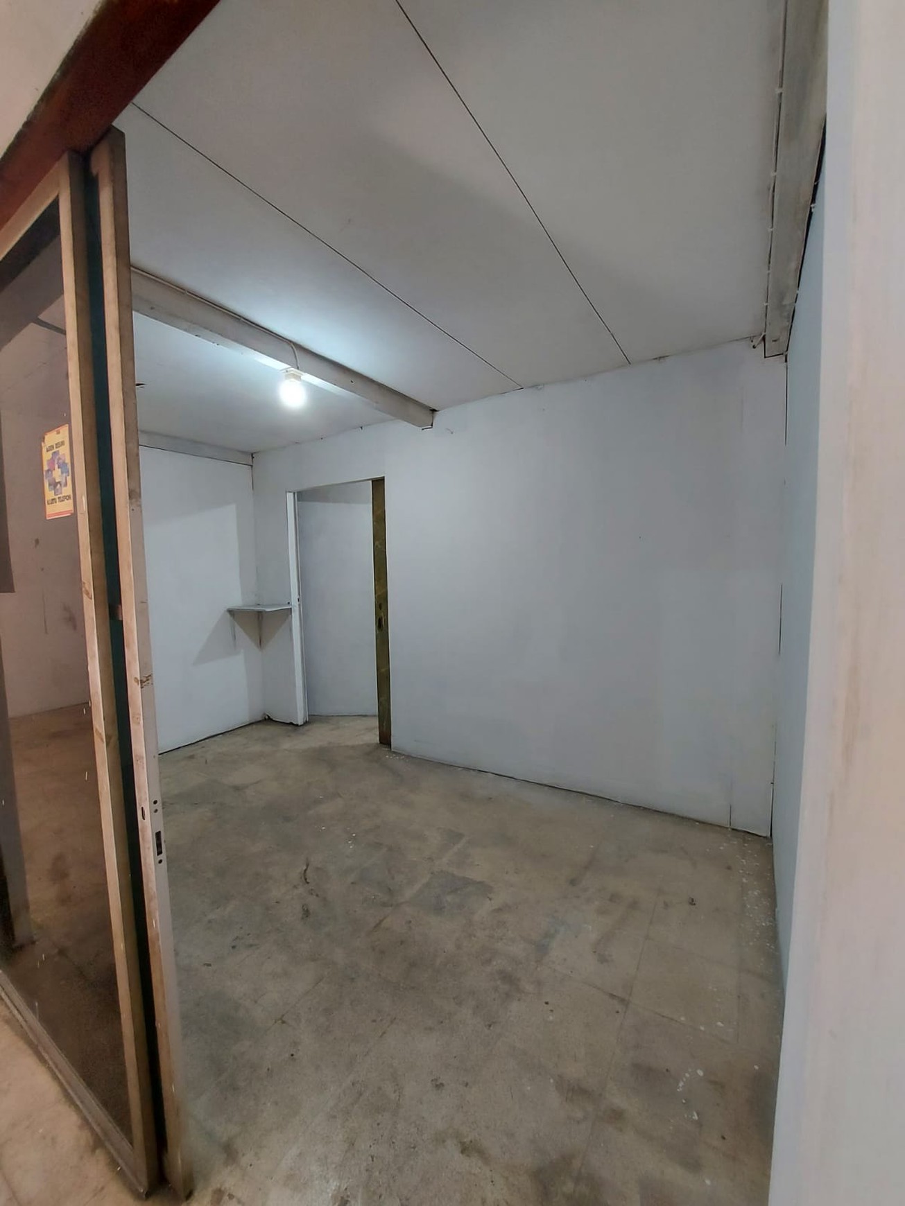 DISEWAKAN RUKO SIAP PAKAI di jl BONGKARAN, Surabaya utara