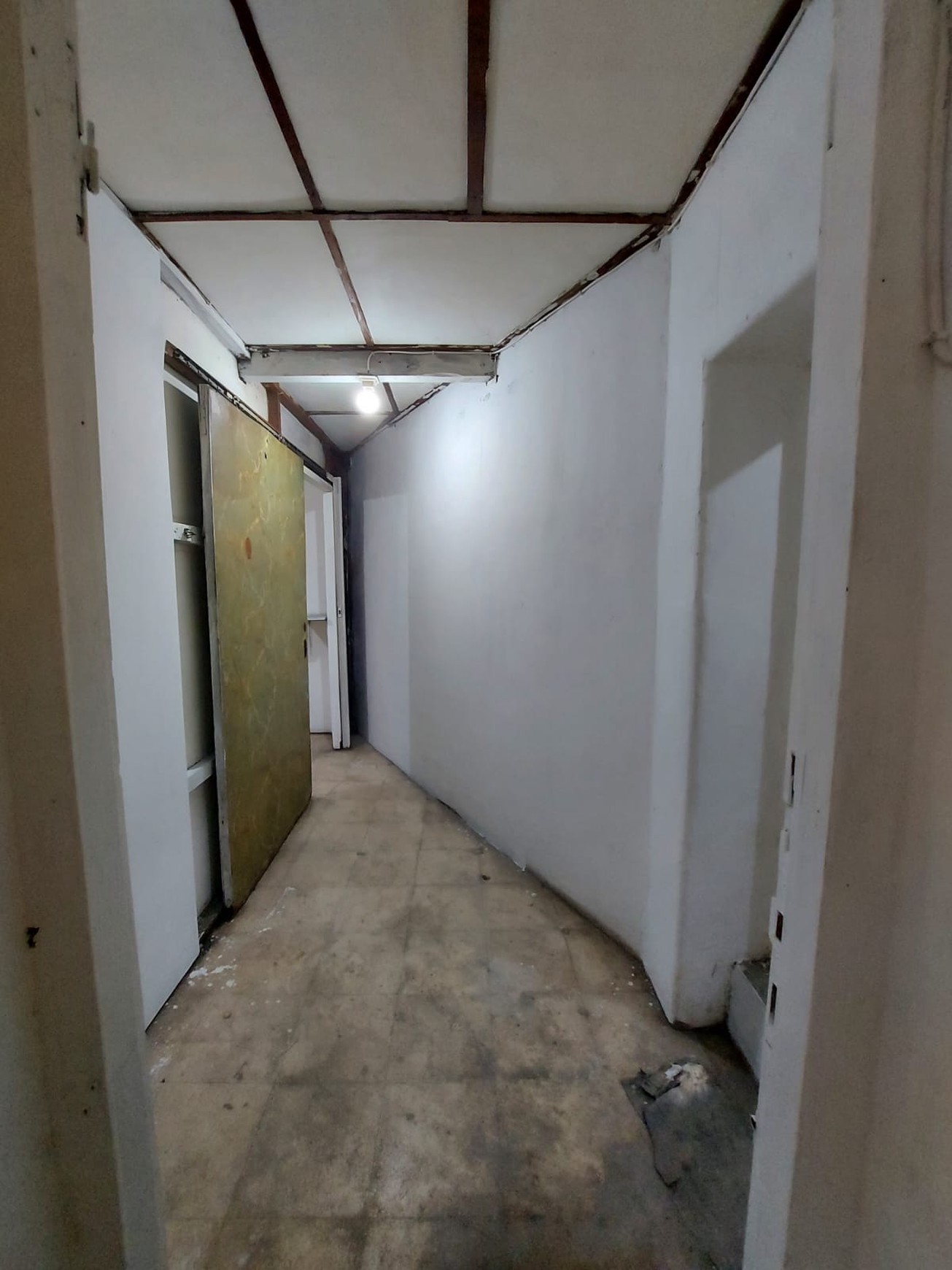 DISEWAKAN RUKO SIAP PAKAI di jl BONGKARAN, Surabaya utara