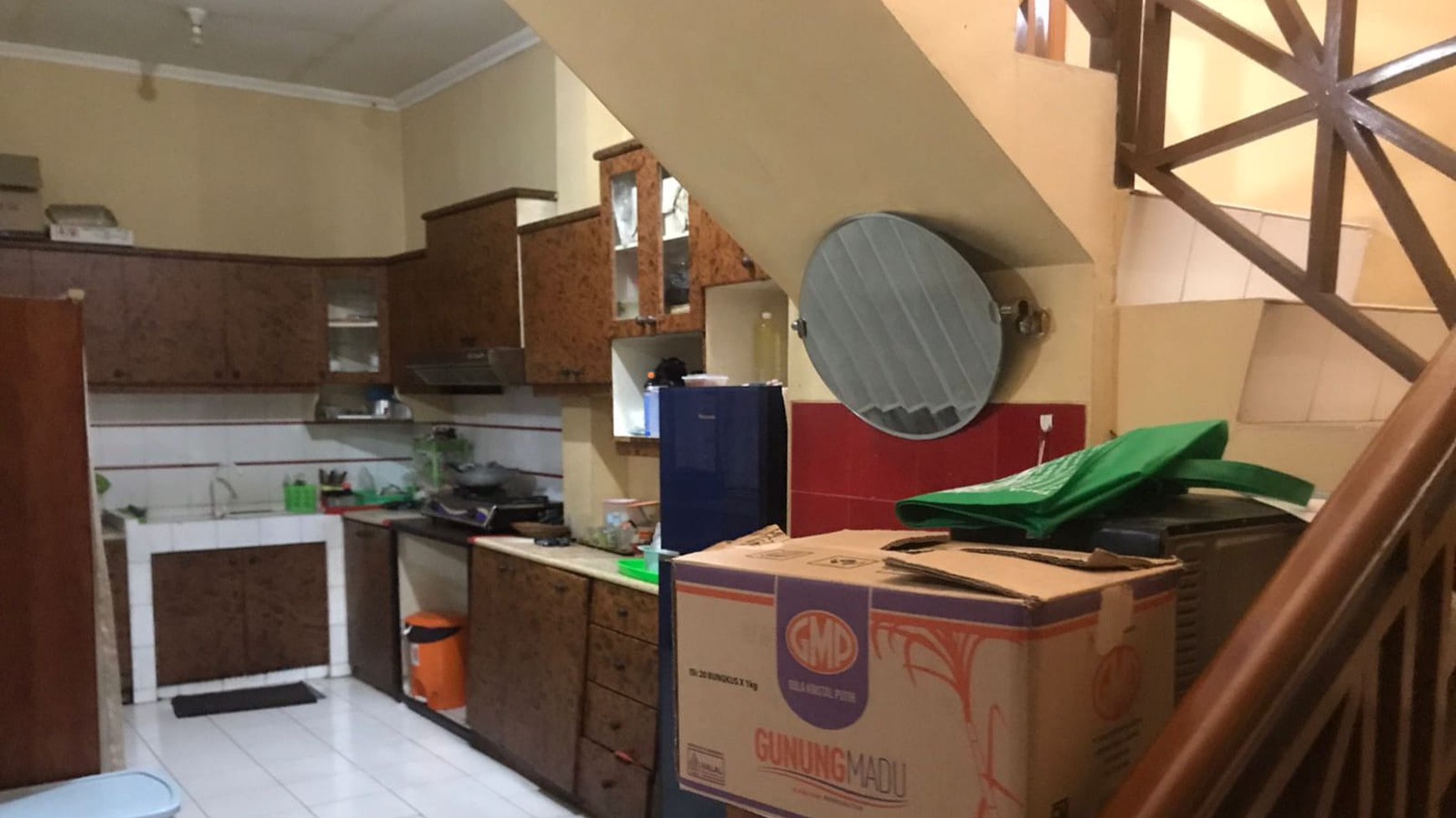Rumah Pinggir Jalan di Permata Pamulang - Tangerang Selatan