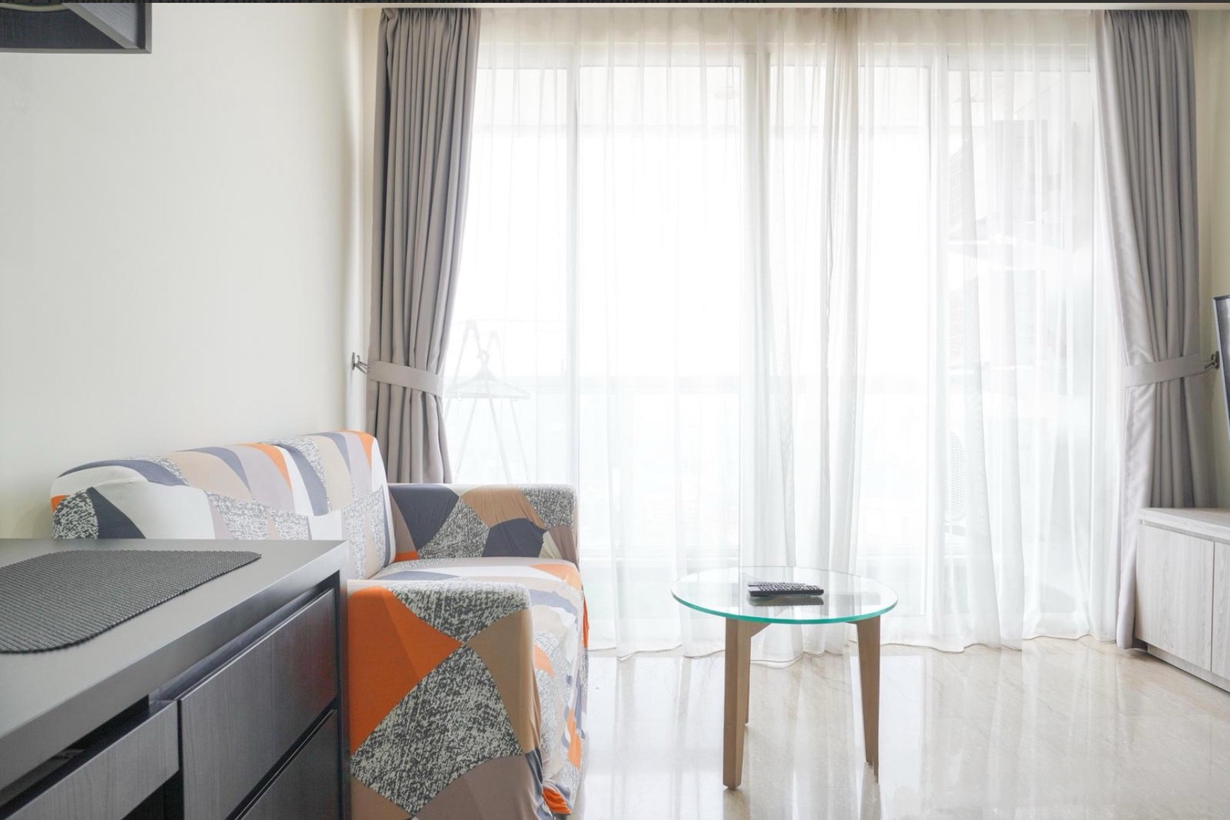 Apartemen Menteng Park 2BR Dijual! Fully Furnished & Strategis