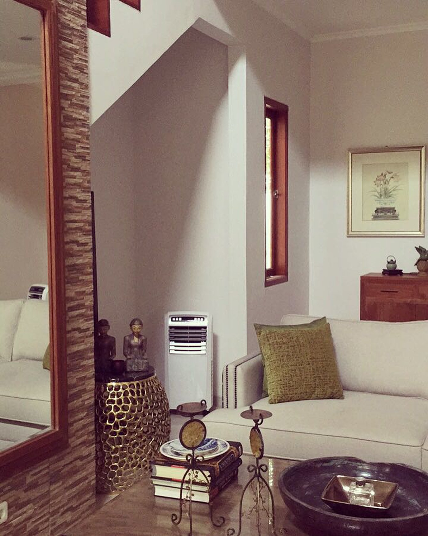 Rumah bagus, cantik, Fully Furnished di Bintaro- Jakarta Selatan