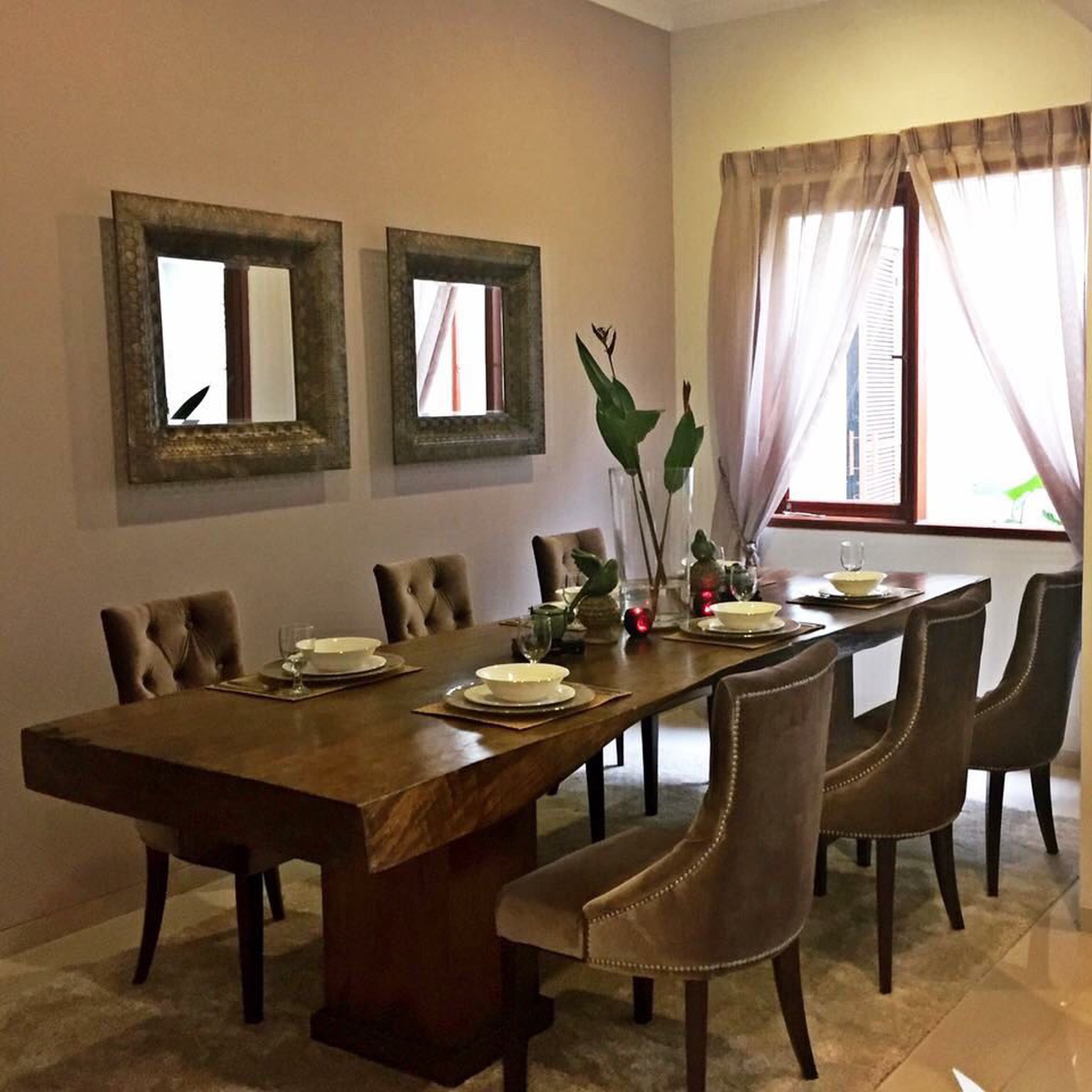 Rumah bagus, cantik, Fully Furnished di Bintaro- Jakarta Selatan