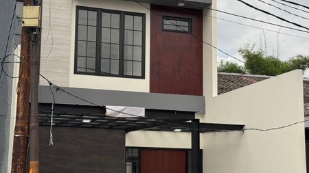 Rumah Bagus di Graha Raya Bintaro.