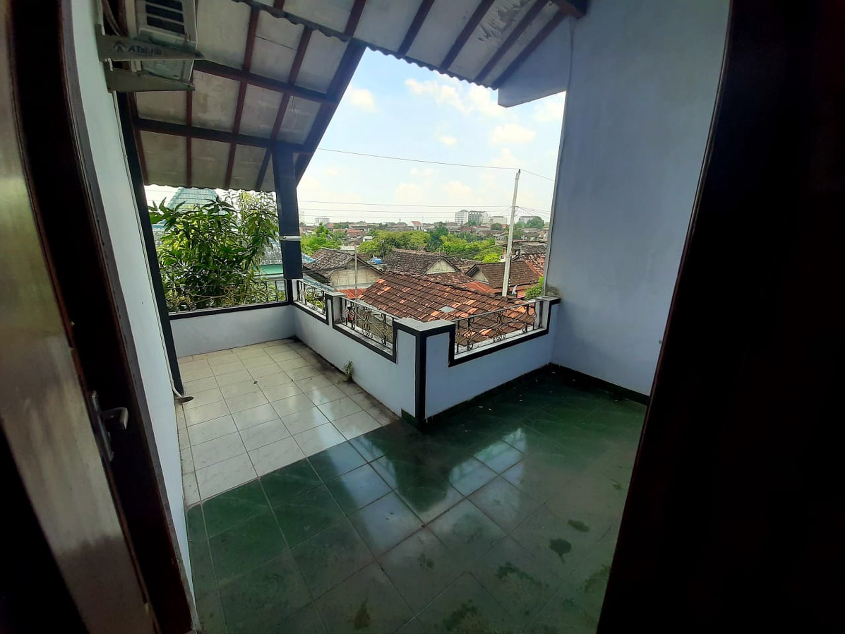 Rumah Tinggal 288 Meter Persegi Lokasi Dekat JEC Banguntapan Bantul