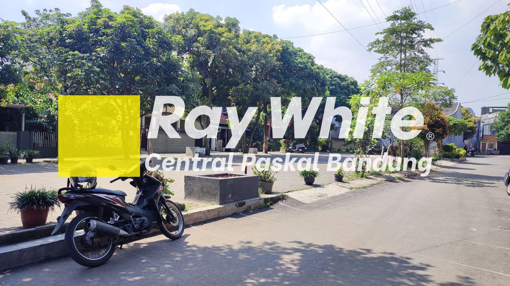 Rumah di Nata Endah Dekat Ke Tol