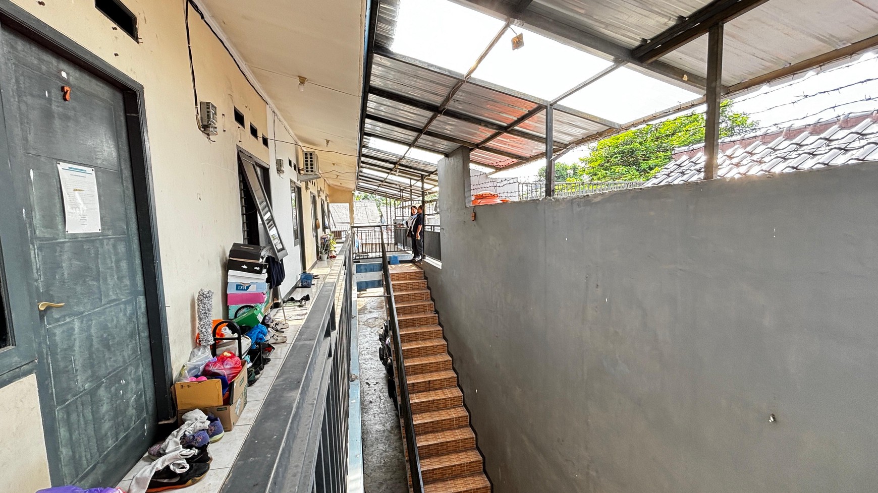Rumah Besar Lahan 788 m2, Bonus Kos2an 12 Kamar Di Rawalumbu Bekasi, Hanya 5 Menit Dari Jalan Raya Narogong