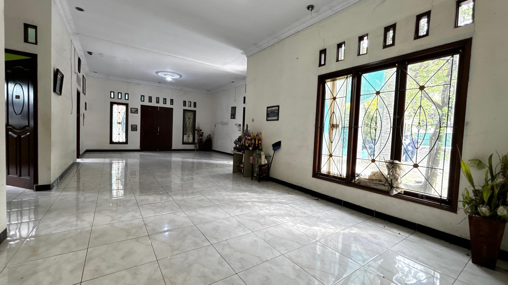 Rumah Besar Lahan 788 m2, Bonus Kos2an 12 Kamar Di Rawalumbu Bekasi, Hanya 5 Menit Dari Jalan Raya Narogong