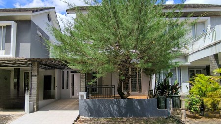 Rumah Bagus Siap Huni Asri di Emerald View, Bintaro Jaya Sektor 9 