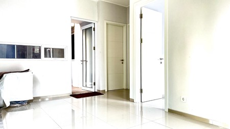 Rumah posisi hoek,keamanan 24 jam di Bintaro Jaya