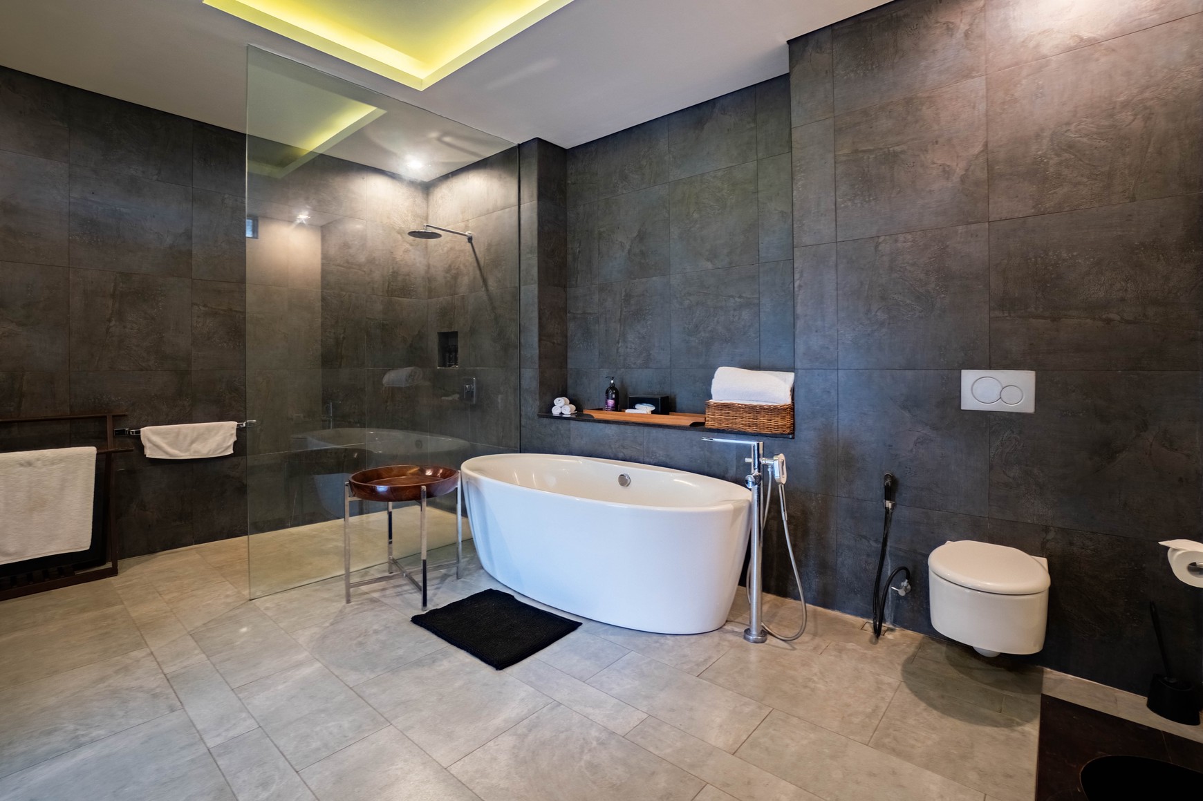 Temukan Kedamaian di Tengah Alam Munggu, Bali Villa Full Furnished