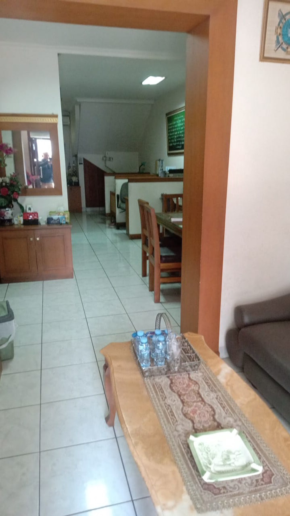 DIJUAL RUKAN2 LANTAI (RUMAH&KANTOR) LOKASI STRATEGIS, DI TENGAH KOTA PUSAT BISNIS/PERKANTORAN,KULINER