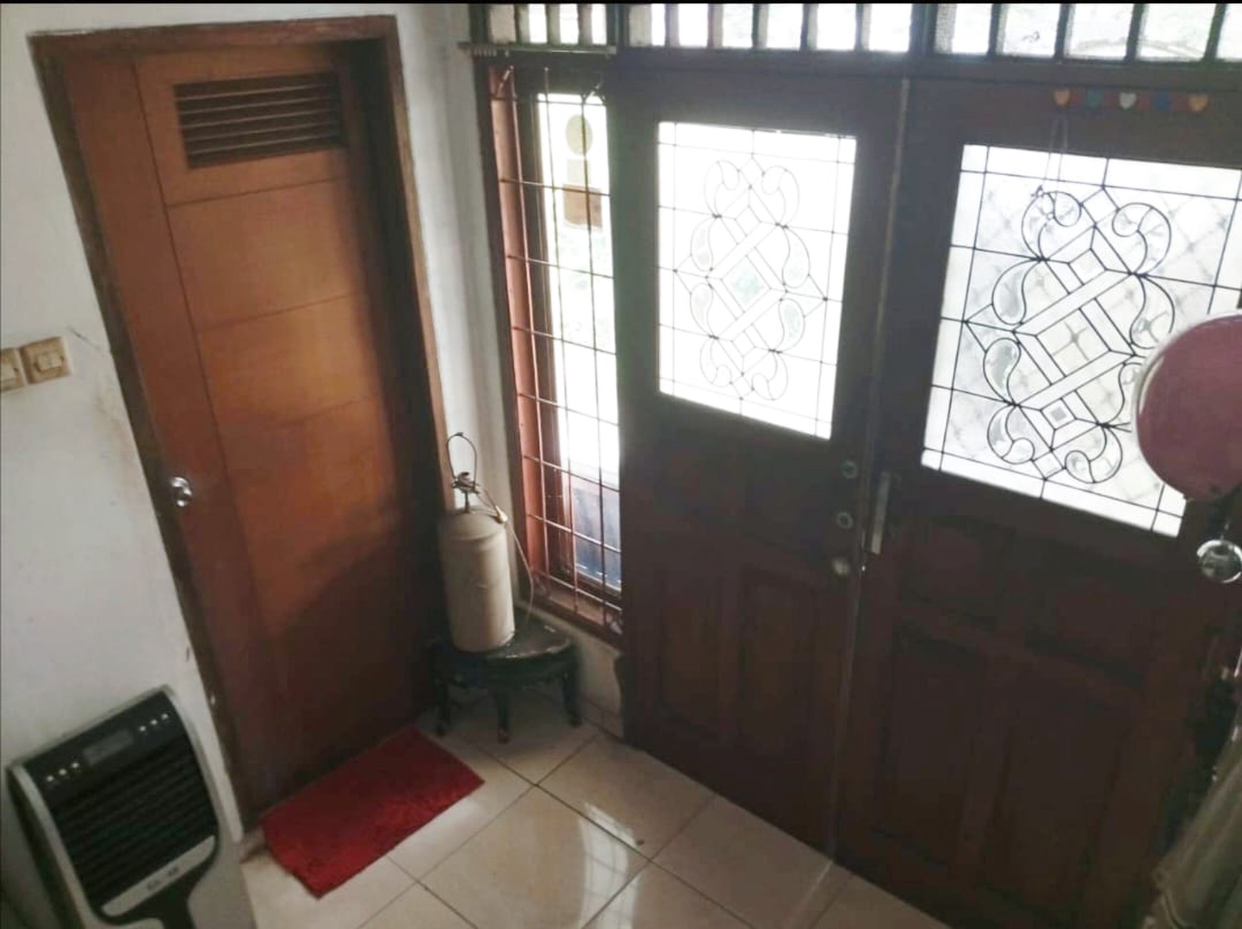 Dijual Rumah di hook Bintaro Sek 2