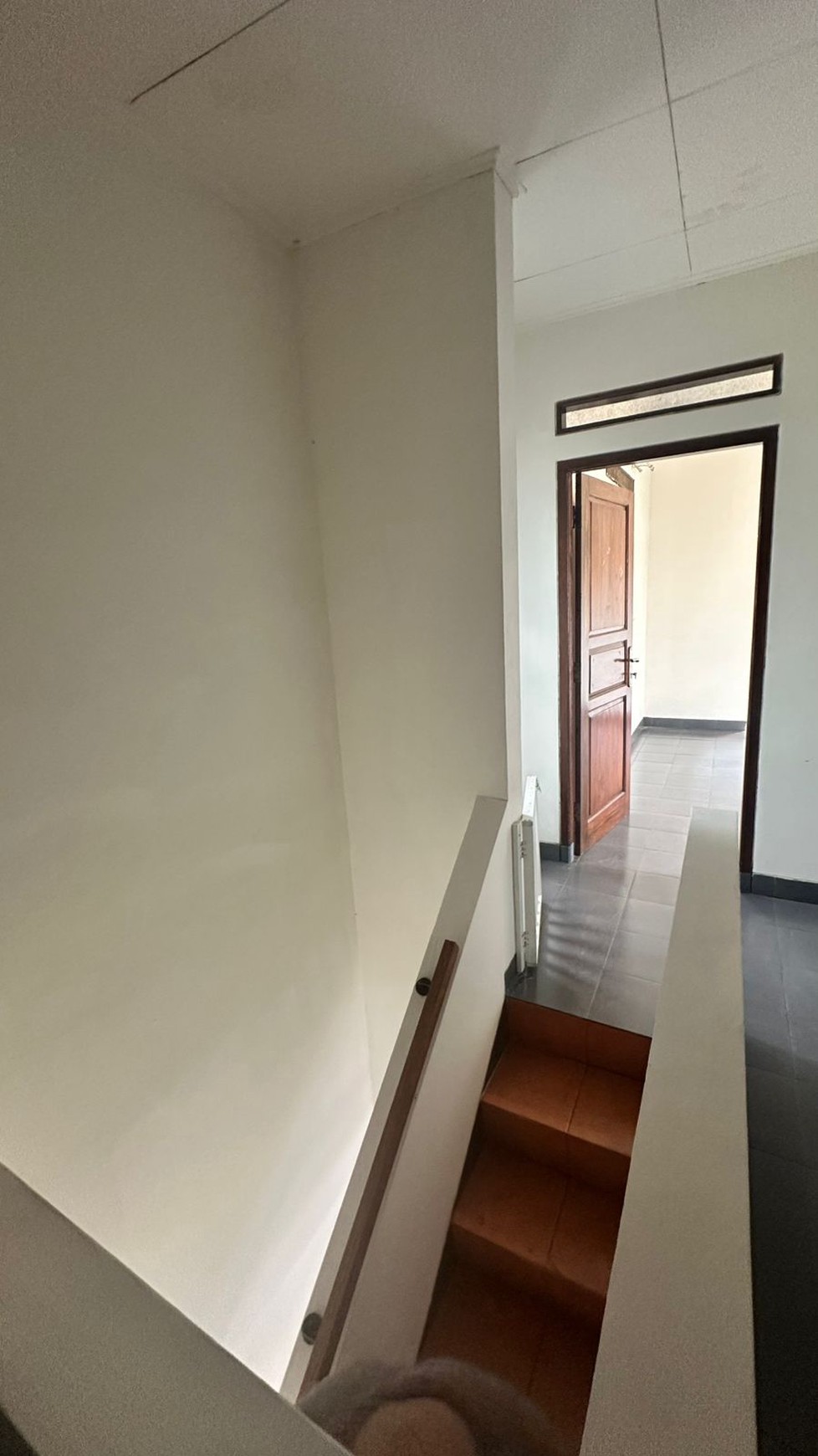 Disewakan Rumah Cantik 2 Lantai Siap Huni @Bintaro -Sektor 9