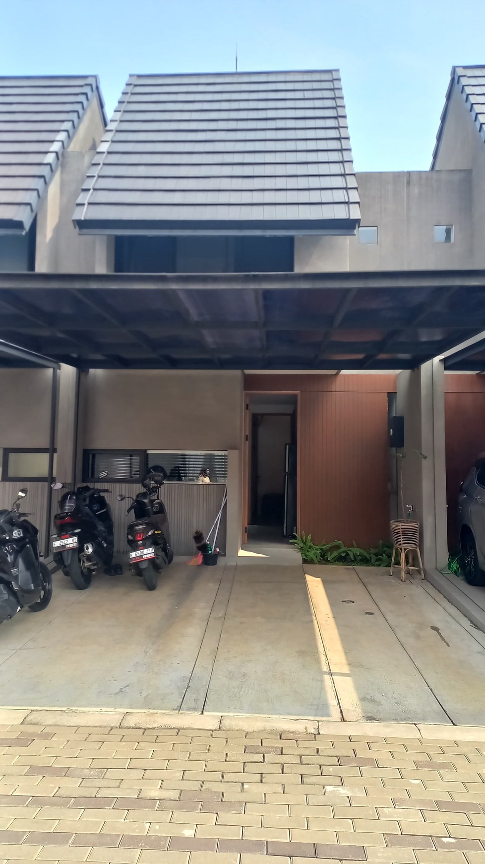 Rumah cluster di Graha Bintaro dekat dg sklh SMA Pembangunan Jaya, sklh kak Seto dan sklh Intl Mentari...