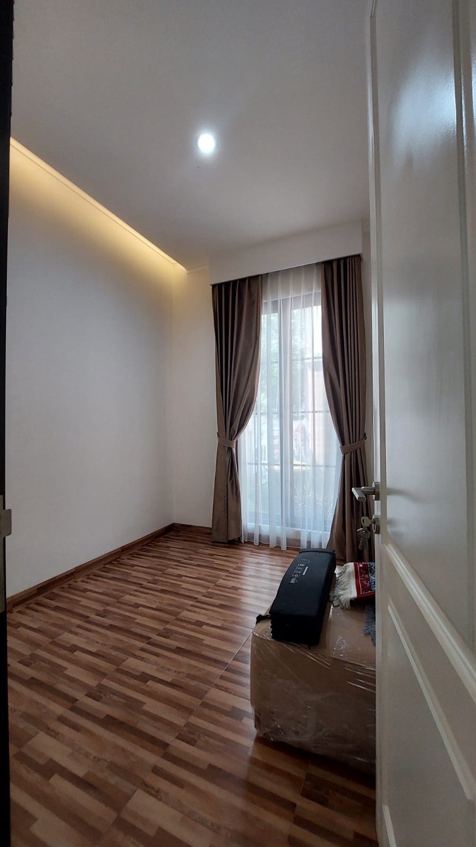 Rumah Brand New  di cluster  Pondok Karya Bintaro Tangsel