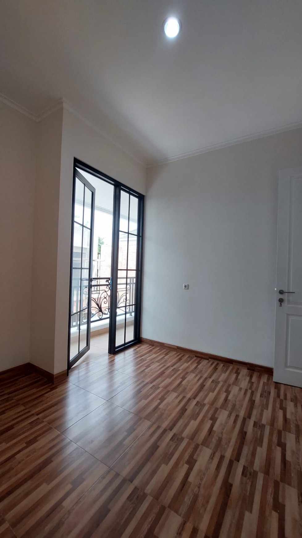 Rumah Brand New  di cluster  Pondok Karya Bintaro Tangsel