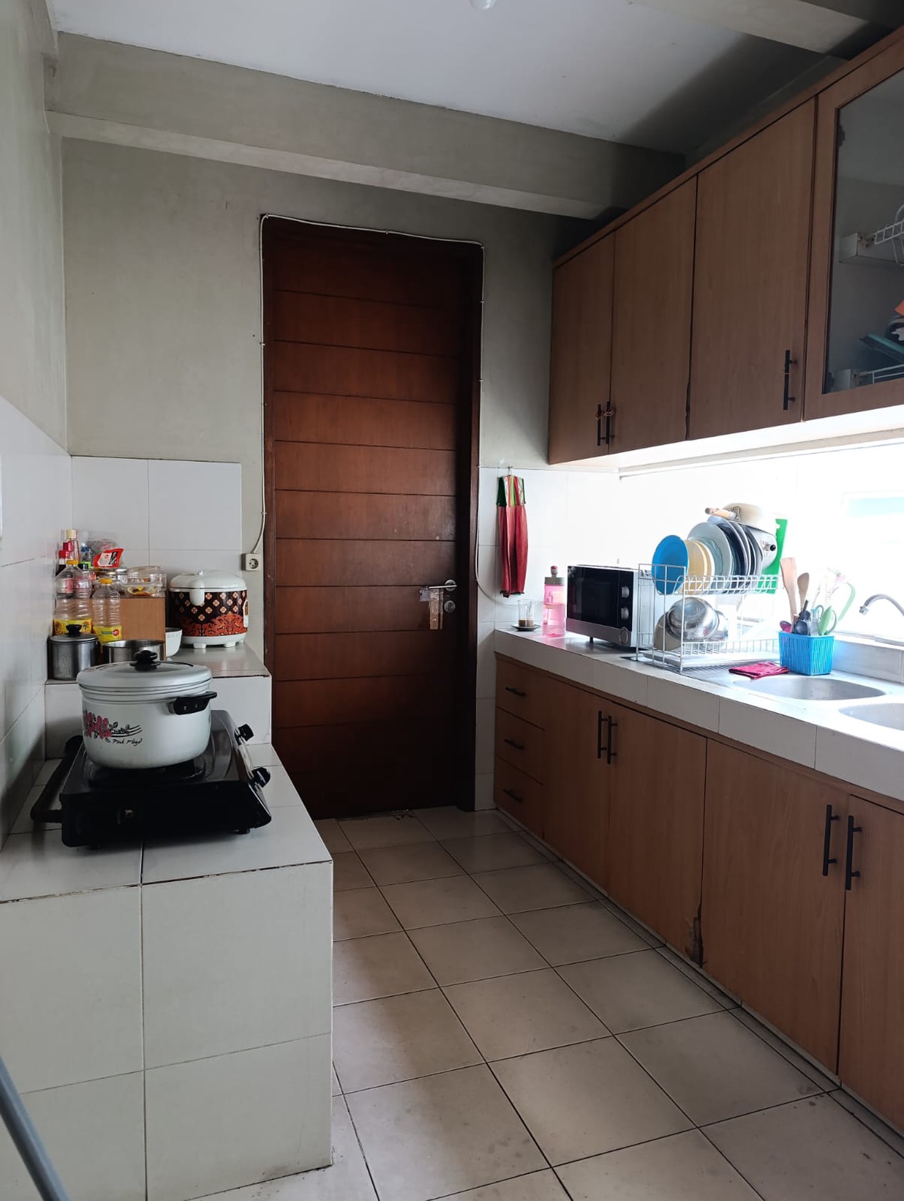 Dijual Cepat Rumah Kost-kostan yang sedang berjalan didaerah Lippo Karawaci dekat dengan Universitas Pelita Harapan 